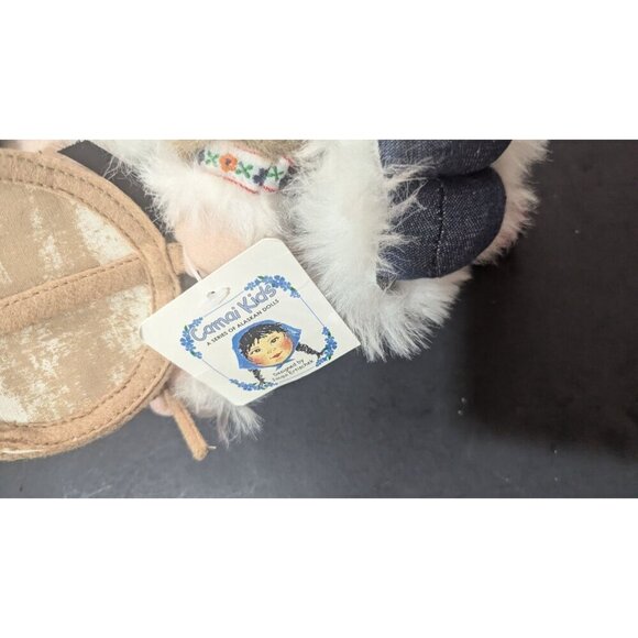 Comai Kid's Inuit Doll With Drum & Traditional Clothing plush - Picture 9 of 10